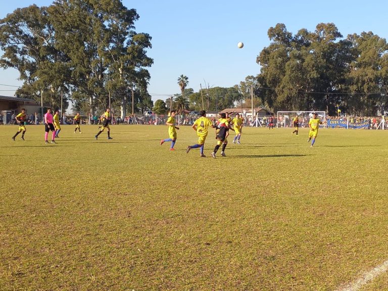 El fútbol de los barrios arrancará el 18 de abril