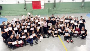 Más de 60 jóvenes se capacitaron en Arroyito con el coreógrafo Ariel Sosa