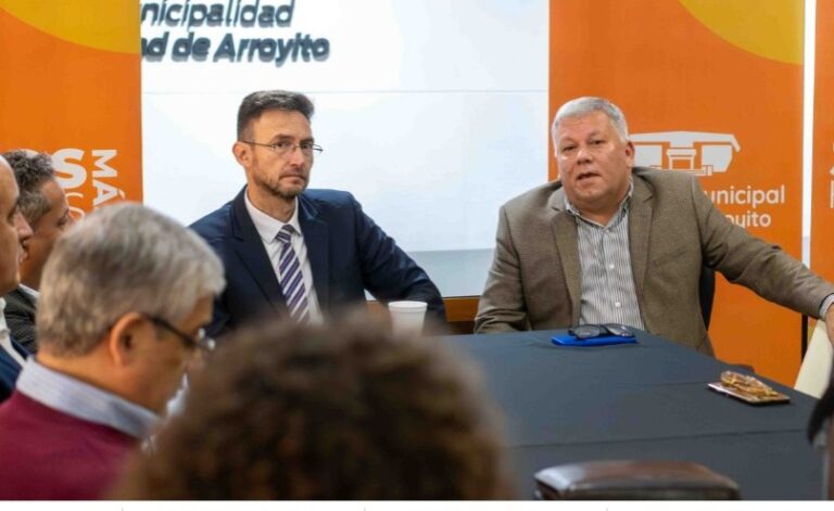 Arroyito formó una mesa evaluatoria por las amenazas a escuelas