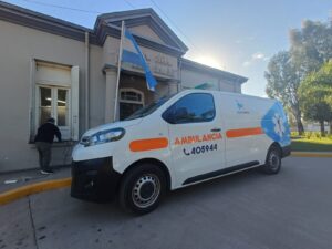Municipio presentó la nueva ambulancia para el Hospital Sauret
