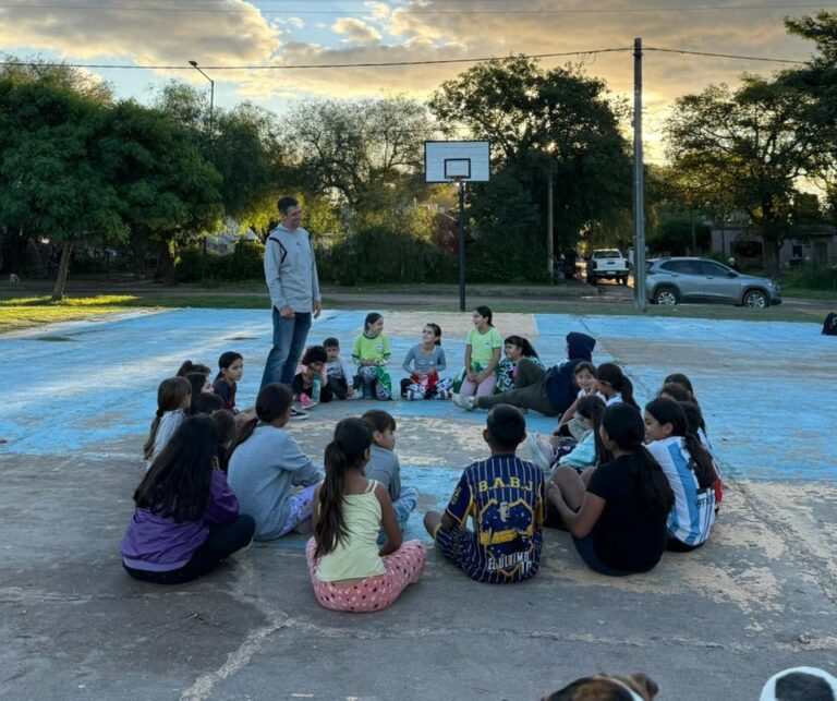 “Estas actividades son necesarias y pueden captar chicos que no tienen posibilidad de realizar un deporte”
