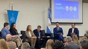 Suardi participó del ciclo de formación “De la reforma a la gestión local”