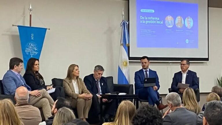 Suardi participó del ciclo de formación “De la reforma a la gestión local”