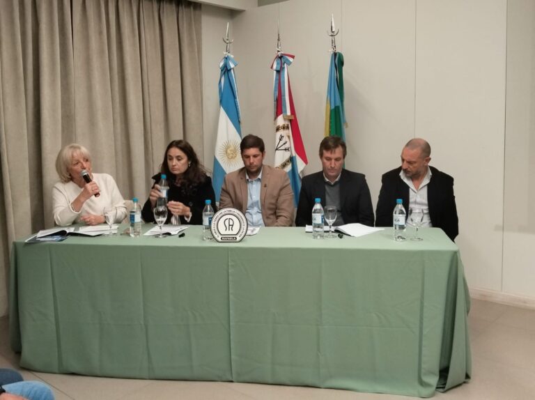 Rafaela 🐄 Lanzaron la 6ta. edición del Seminario Internacional de Lechería
