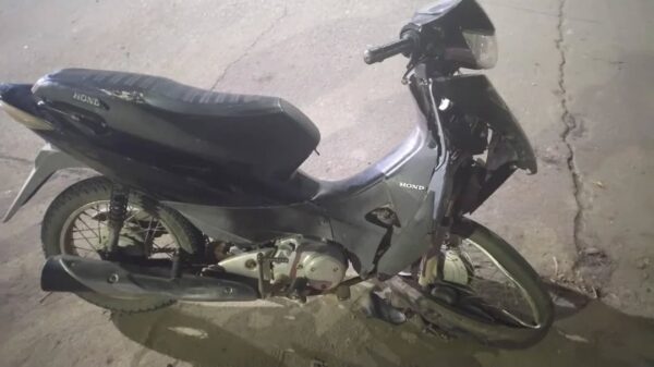 Freyre 🚨 Una motociclista lesionada tras un accidente de tránsito