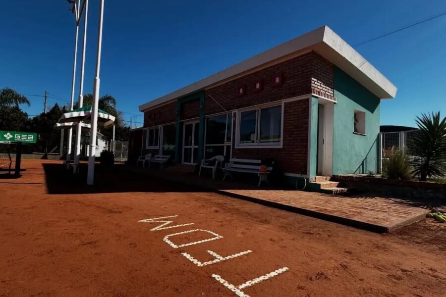 Tiro Federal avanza con obras en el sector de tenis del club