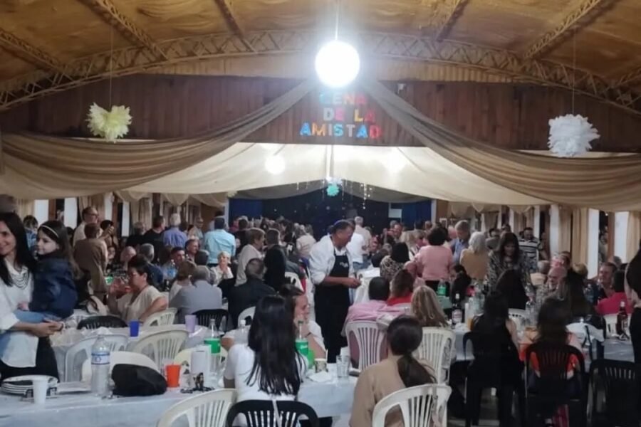 Maunier Norte: escuela Jorge Washington propone Cena y Baile de la Amistad