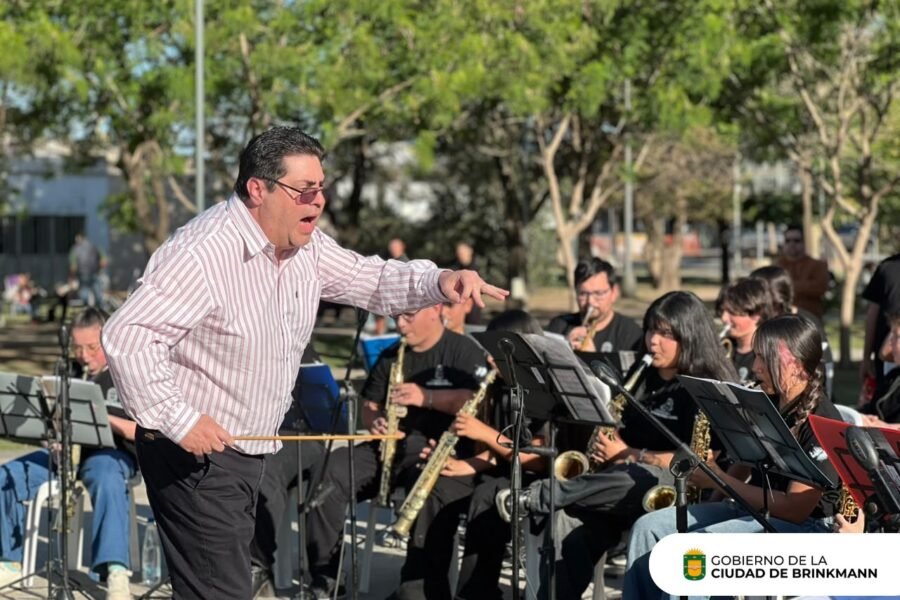 Brinkmann se reunió en el Parque Central
